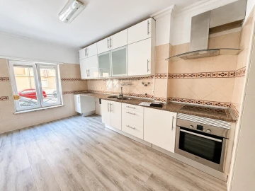 Apartamento T3 para Venda em Quinta do Conde