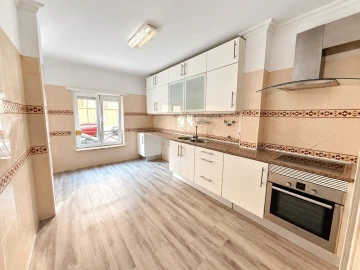 Apartamento T3 para Venda em Quinta do Conde