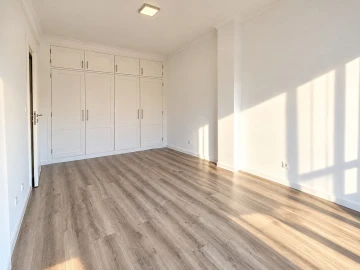 Apartamento T3 para Venda em Quinta do Conde