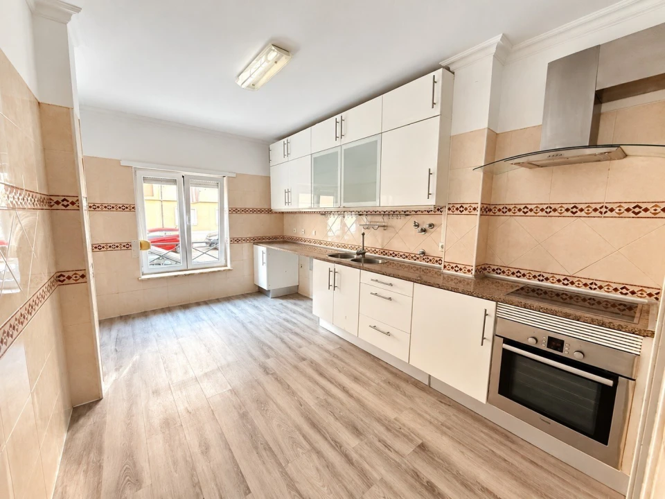 Apartamento T3 para Venda em Quinta do Conde Foto 10