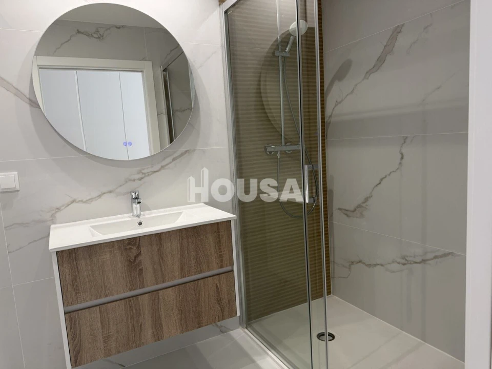Apartamento T3 para Venda em Parceiros e Azoia Foto 9