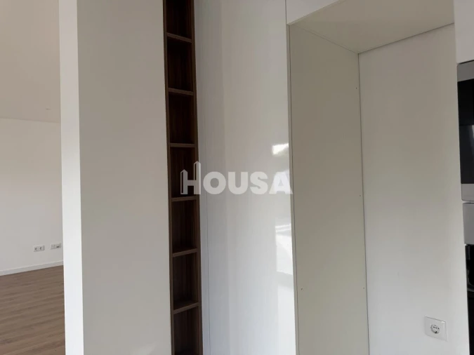 Apartamento T3 para Venda em Parceiros e Azoia Foto 7