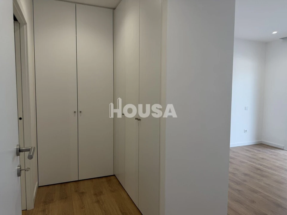 Apartamento T3 para Venda em Parceiros e Azoia Foto 10