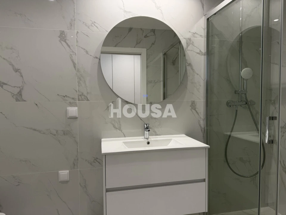 Apartamento T3 para Venda em Parceiros e Azoia Foto 11