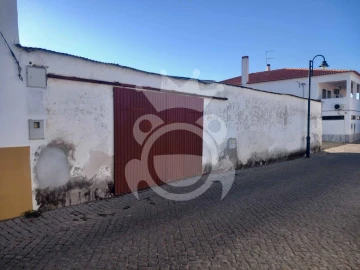 Armazém para Venda em Vila Nova de São Bento e Vale de Vargo