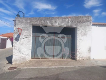 Armazém para Venda em Vila Nova de São Bento e Vale de Vargo