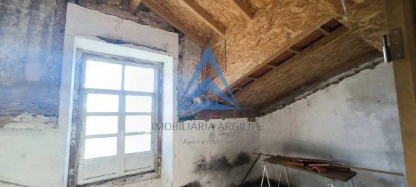 Prédio para Venda em Abrantes (São Vicente e São João) e Alferrarede