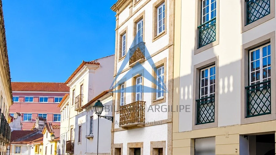 Prédio para Venda em Abrantes (São Vicente e São João) e Alferrarede