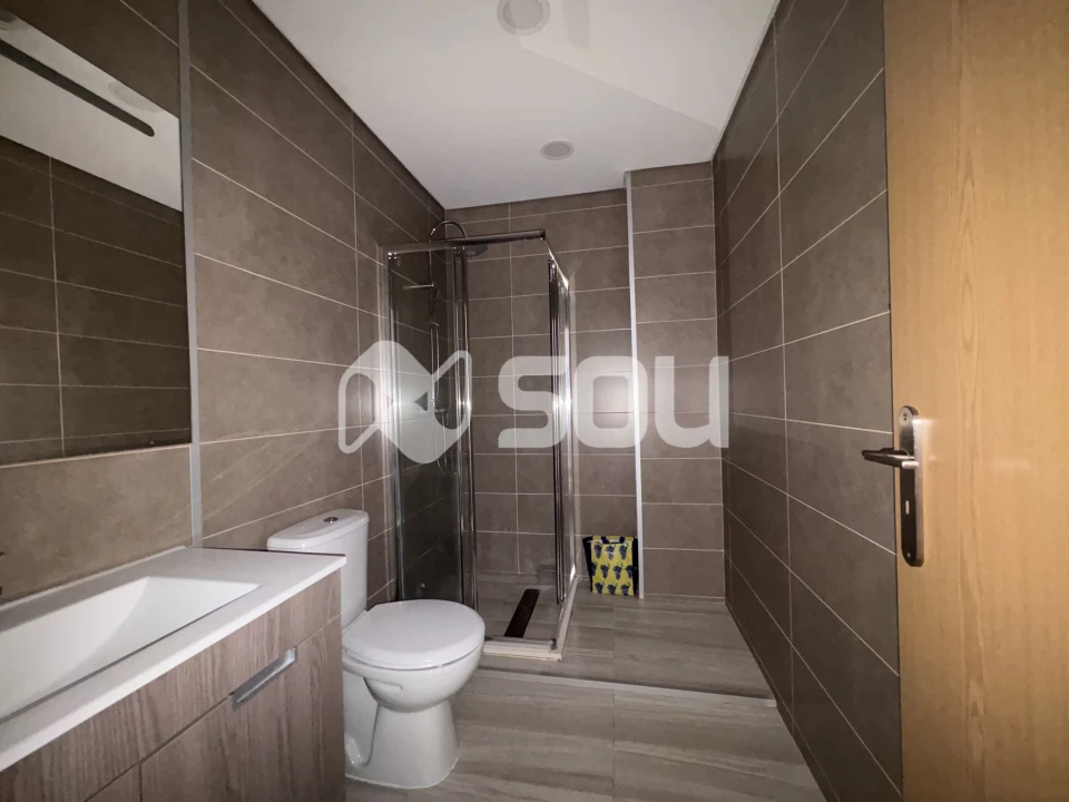 Apartamento T1 para Venda em São Mamede de Infesta e Senhora da Hora Foto 6
