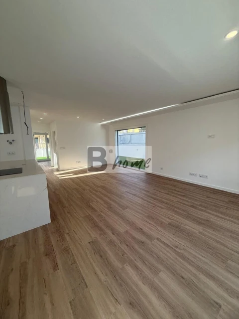 Moradia T4 para Venda em Amora