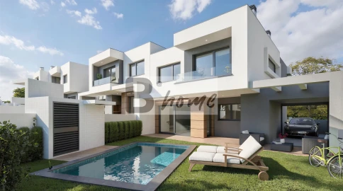 Moradia T4 para Venda em Charneca de Caparica e Sobreda
