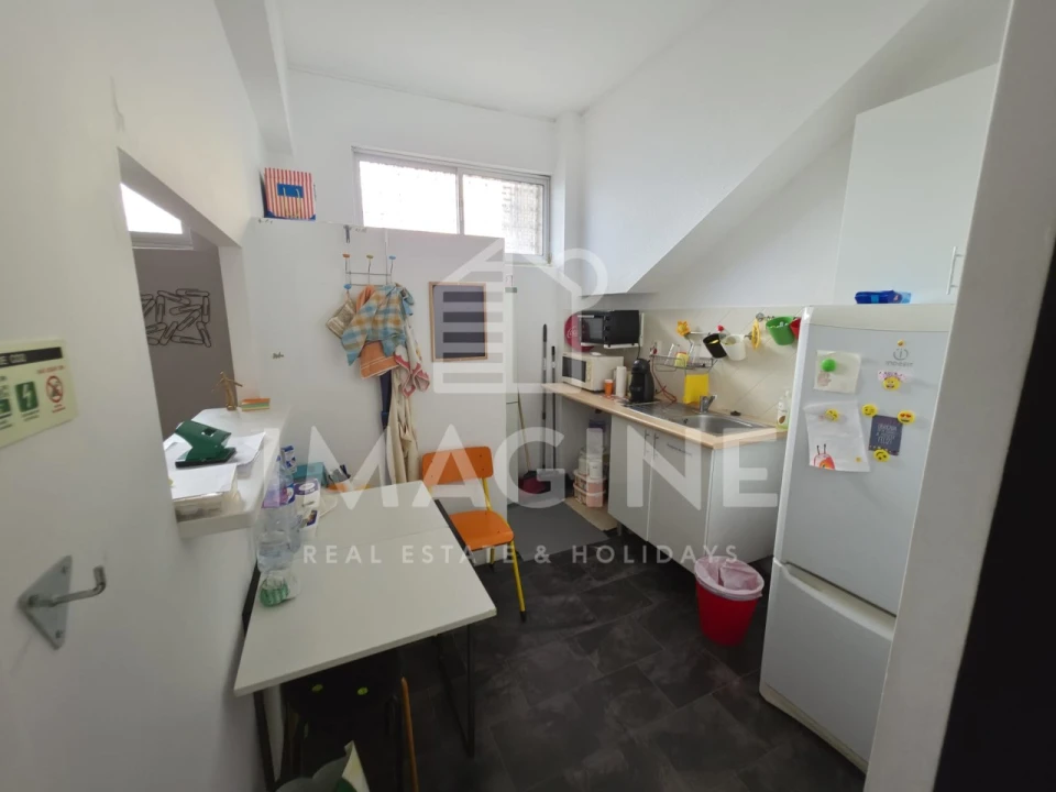 Armazém para Venda em Setubal (São Sebastião) Foto 13