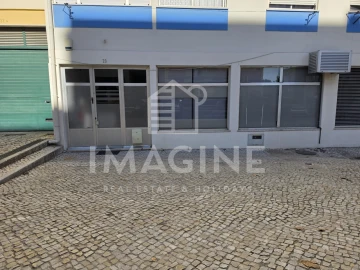 Armazém para Venda em Setubal (São Sebastião)