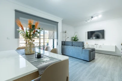 Apartamento T2 para Venda em Gulpilhares e Valadares