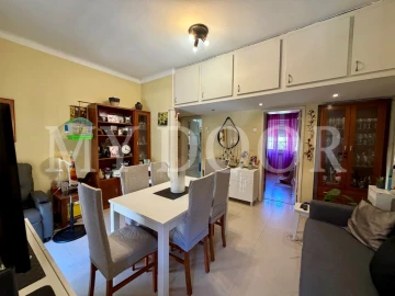 Apartamento T3 para Venda em Alvalade