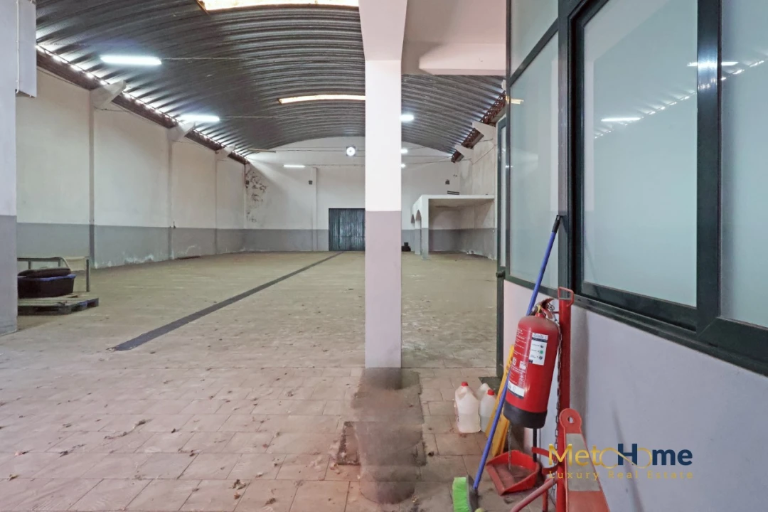 Armazém para Arrendamento em Canelas Foto 11