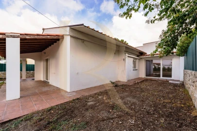 Moradia T4 para Venda em Azeitão (São Lourenço e São Simão)