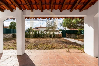 Moradia T4 para Venda em Azeitão (São Lourenço e São Simão)