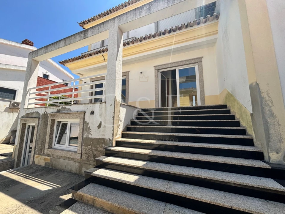 Moradia T4 para Venda em Azeitão (São Lourenço e São Simão) Foto 29
