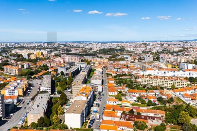 Loja para Venda em Santa Marinha e São Pedro da Afurada