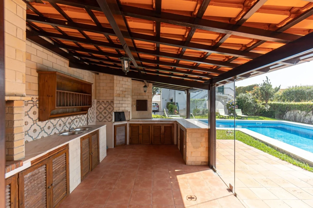 Moradia T4 para Venda em São Felix da Marinha Foto 83
