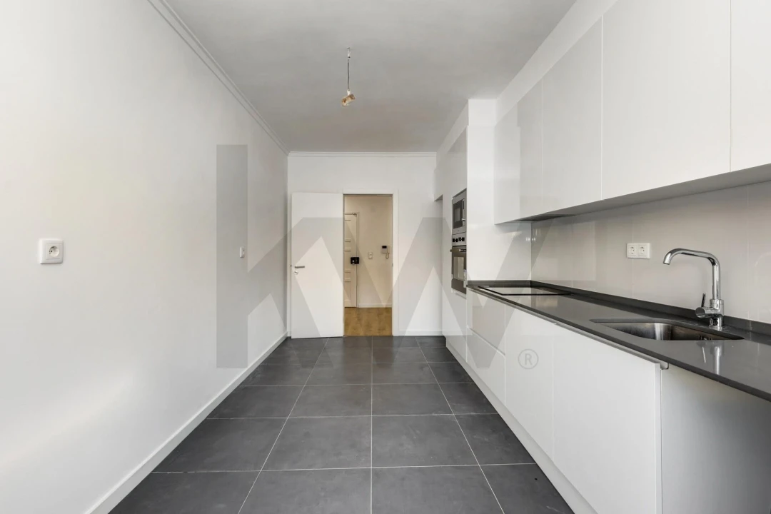 Apartamento T2 para Venda em Massamá e Monte Abraão Foto 10