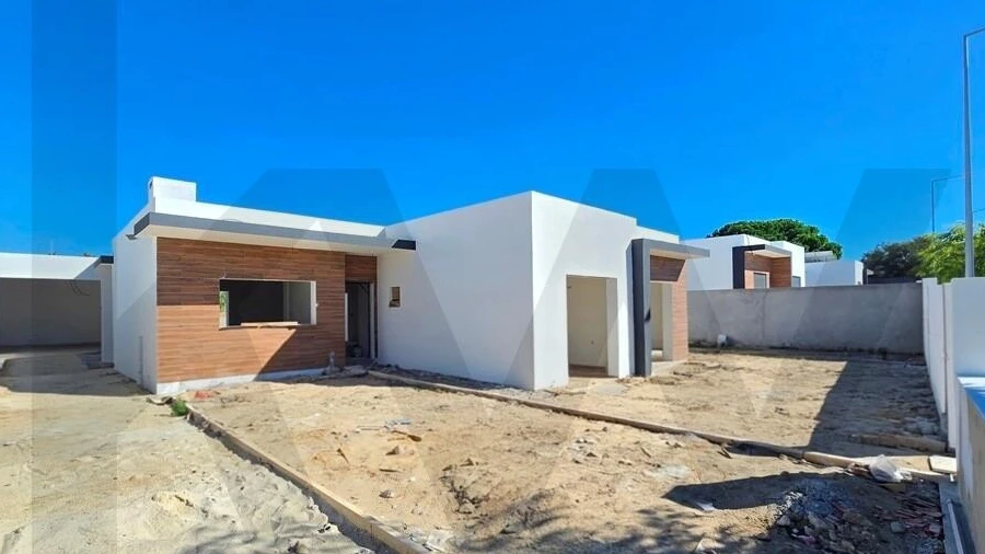 Moradia T3 para Venda em Azeitão (São Lourenço e São Simão)