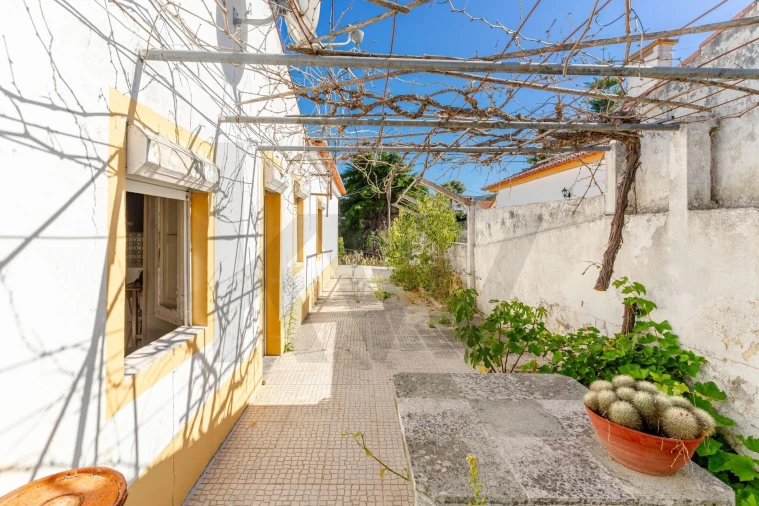 Moradia T4 para Venda em Quinta do Anjo Foto 5