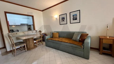 Apartamento para Venda em Albufeira e Olhos de Água