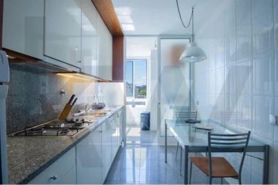 Apartamento T1 para Arrendamento em Santa Marinha e São Pedro da Afurada