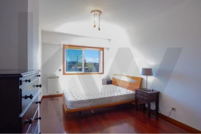 Apartamento T1 para Arrendamento em Santa Marinha e São Pedro da Afurada