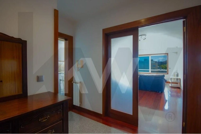 Apartamento T1 para Arrendamento em Santa Marinha e São Pedro da Afurada Foto 8