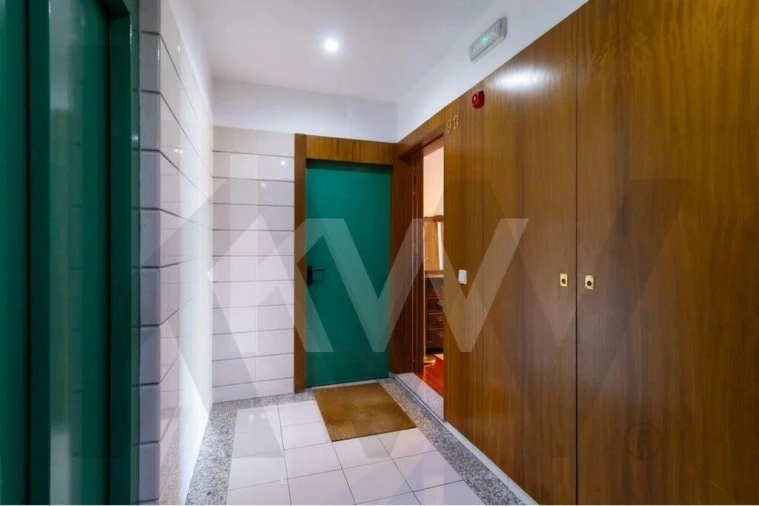 Apartamento T1 para Arrendamento em Santa Marinha e São Pedro da Afurada Foto 5