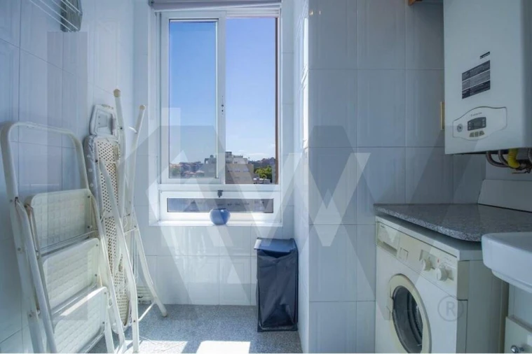 Apartamento T1 para Arrendamento em Santa Marinha e São Pedro da Afurada Foto 12