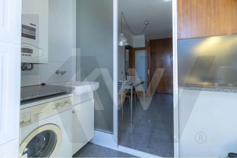 Apartamento T1 para Arrendamento em Santa Marinha e São Pedro da Afurada Foto 16