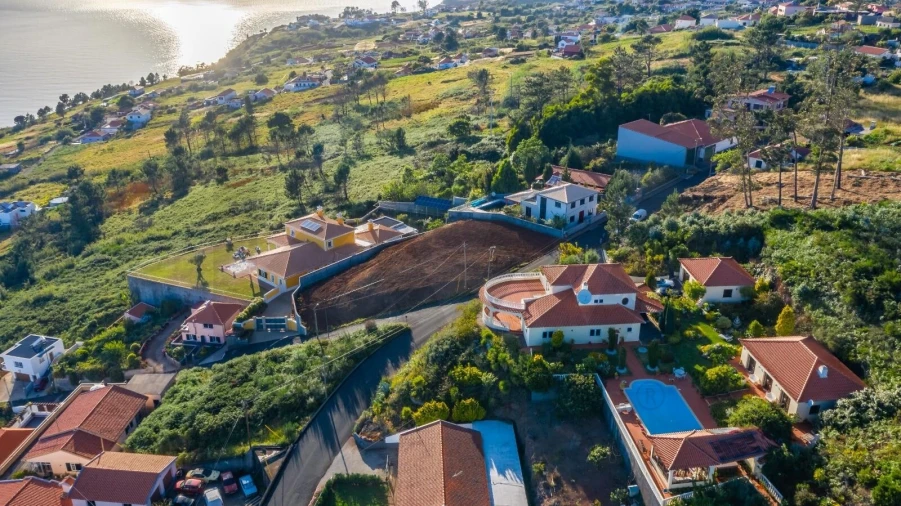 Terreno para Venda em Prazeres Foto 10