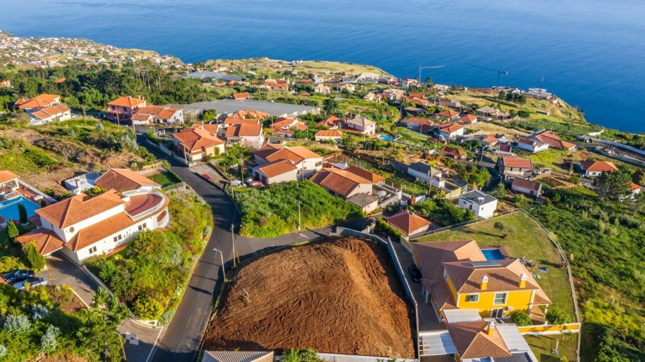 Terreno para Venda em Prazeres Foto 9