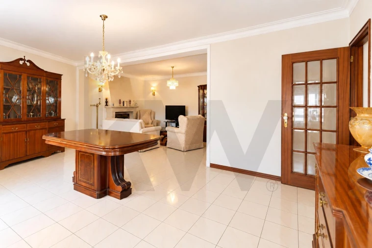 Apartamento T4 para Venda em Mafamude e Vilar do Paraíso Foto 13