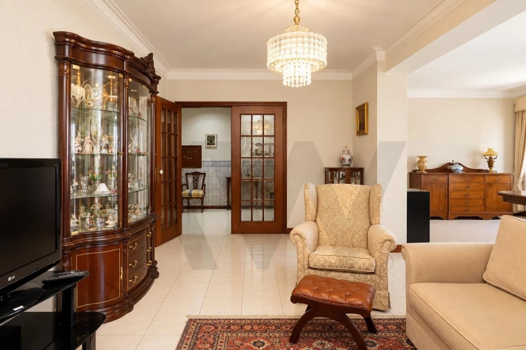 Apartamento T4 para Venda em Mafamude e Vilar do Paraíso Foto 16