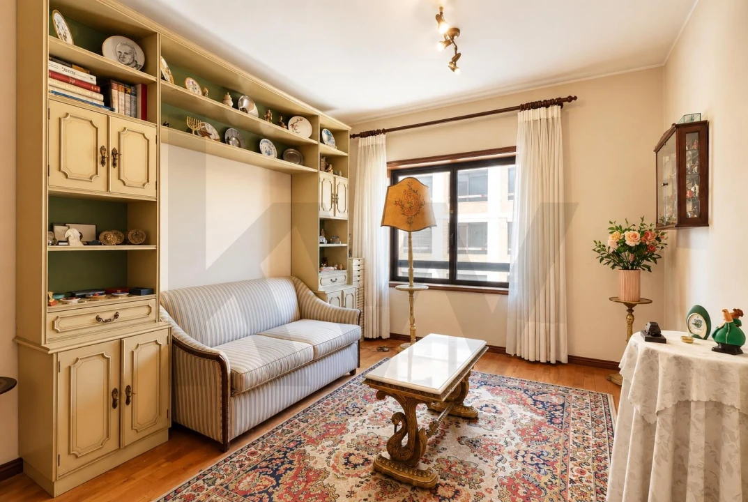 Apartamento T4 para Venda em Mafamude e Vilar do Paraíso Foto 28