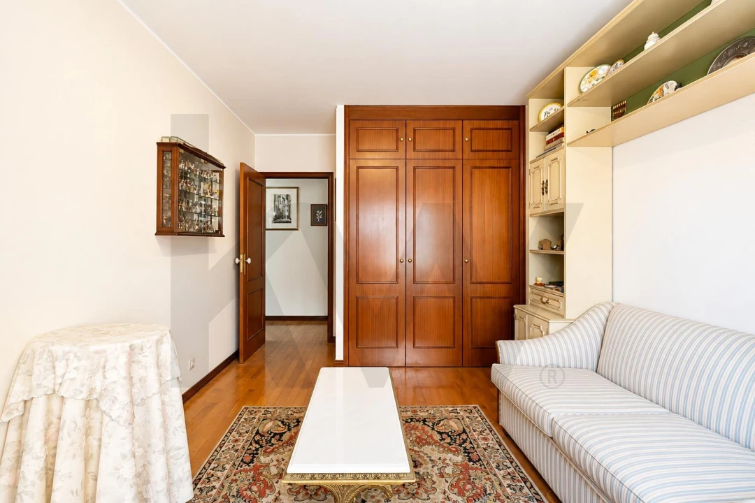 Apartamento T4 para Venda em Mafamude e Vilar do Paraíso Foto 30