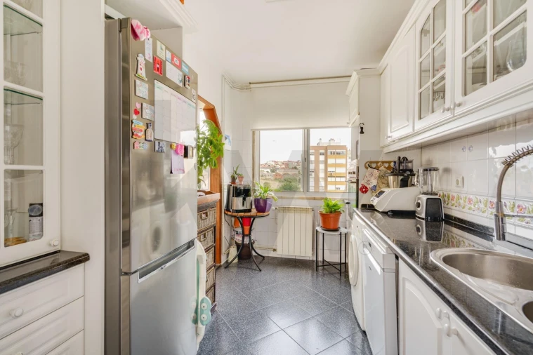 Apartamento T3 para Venda em Encosta do Sol Foto 18