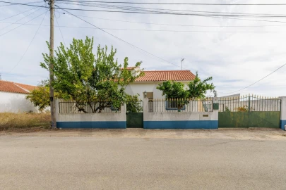 Moradia T5 para Venda em Manique do Intendente, Vila Nova de São Pedro e Maçussa