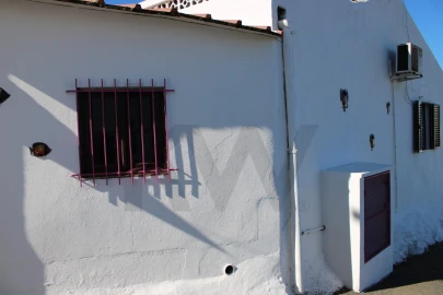 Moradia para Venda em Almodôvar e Graça dos Padrões