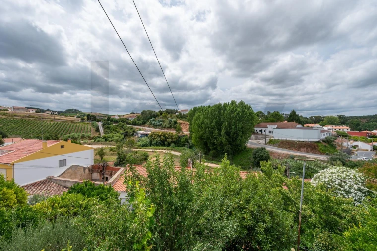 Moradia T4 para Venda em Carvoeira e Carmões Foto 38