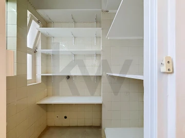 Apartamento T3 para Venda em Alvalade