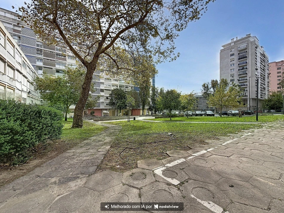 Apartamento T3 para Venda em Alvalade Foto 38