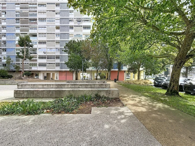 Apartamento T3 para Venda em Alvalade Foto 36