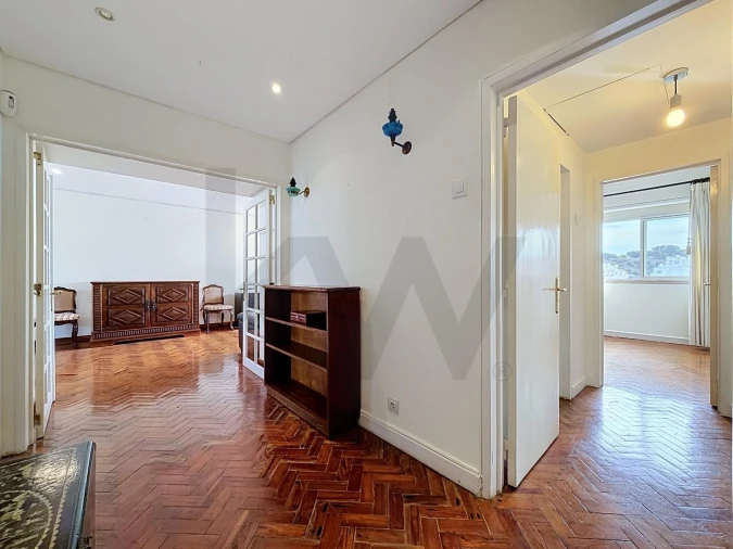 Apartamento T3 para Venda em Alvalade Foto 13