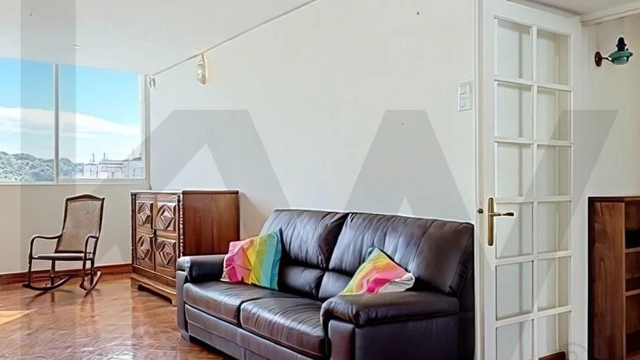 Apartamento T3 para Venda em Alvalade